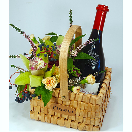 Virágposta - Virágkosár orchideákkal és vörösborral